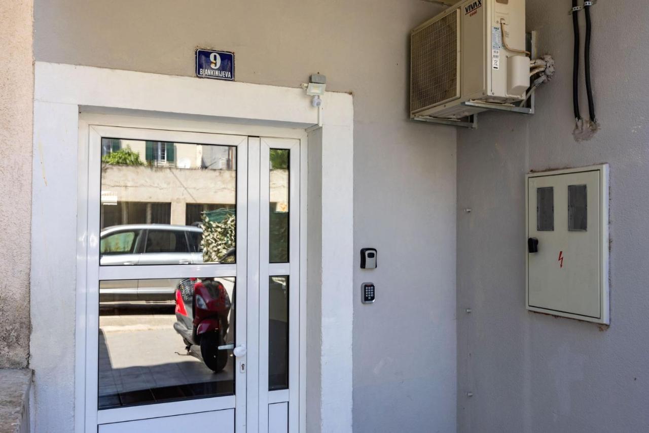 Apartman Klara Bacvice Split Luaran gambar